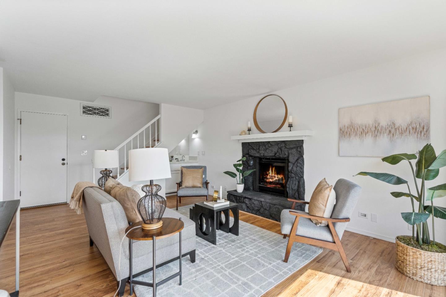 147 Leslie Drive