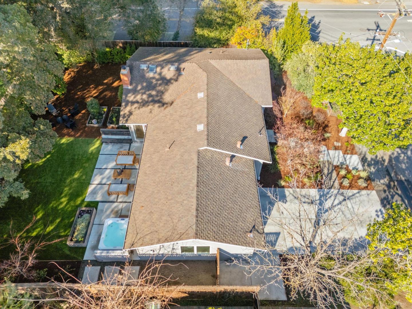 1395 Delfino Way