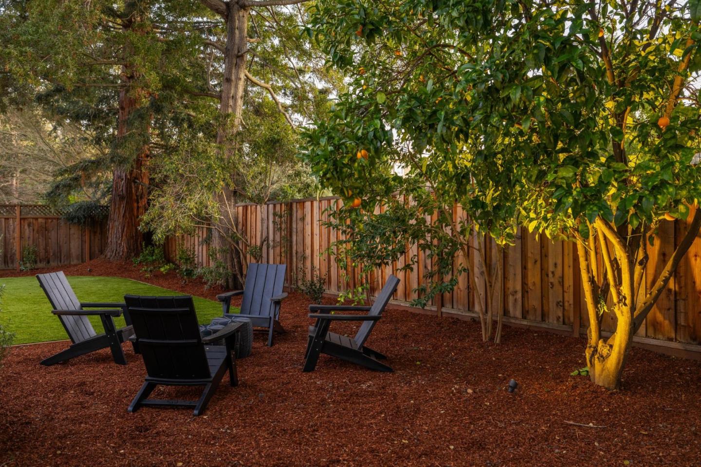 1395 Delfino Way