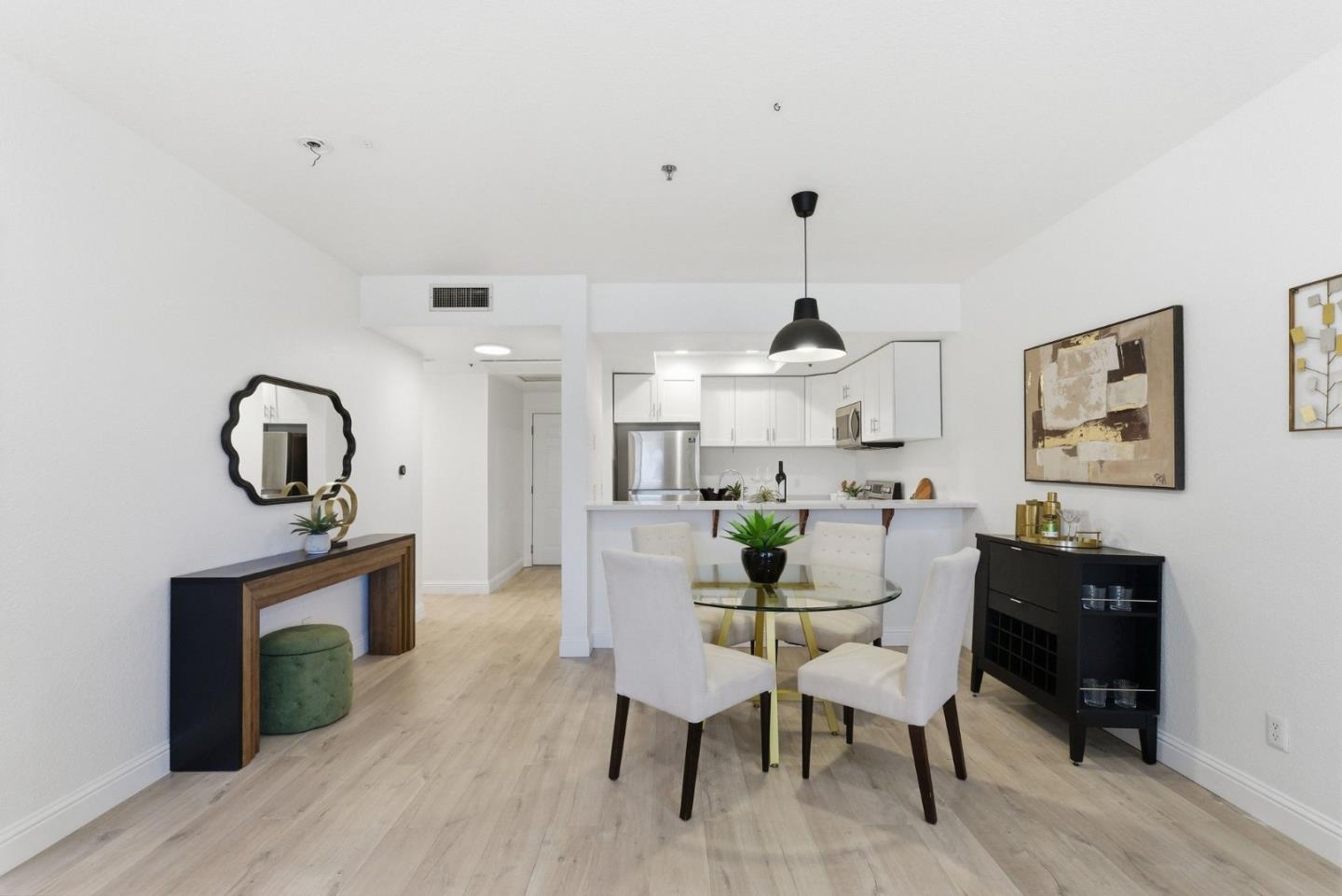 411 Park Avenue 225