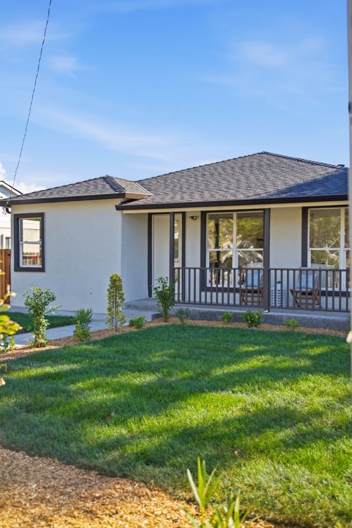 101 Laumer AVE
