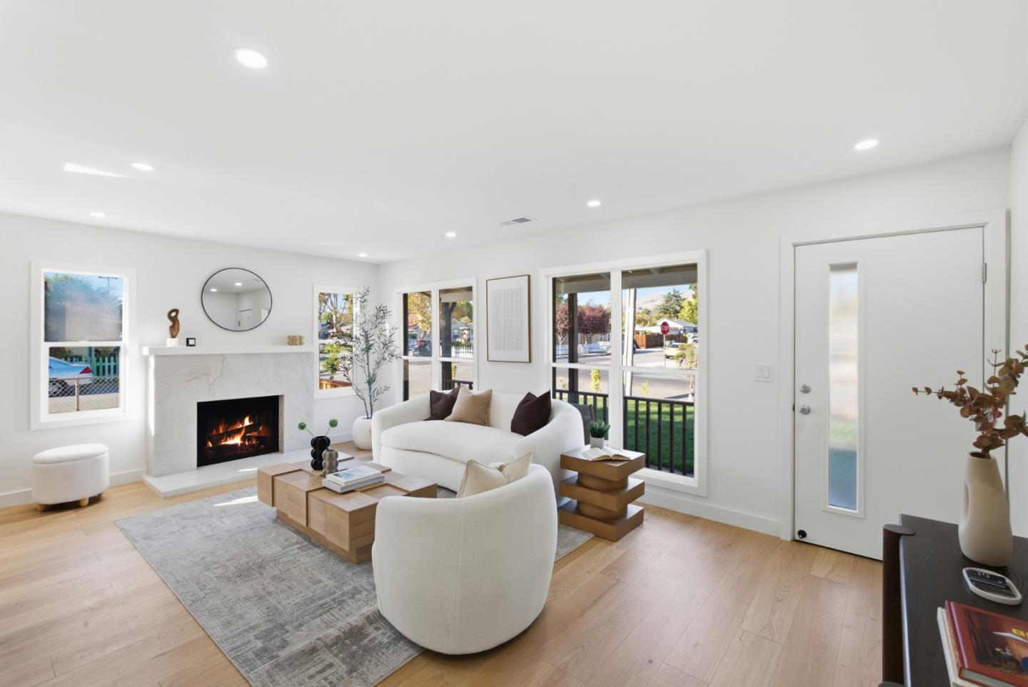 101 Laumer AVE