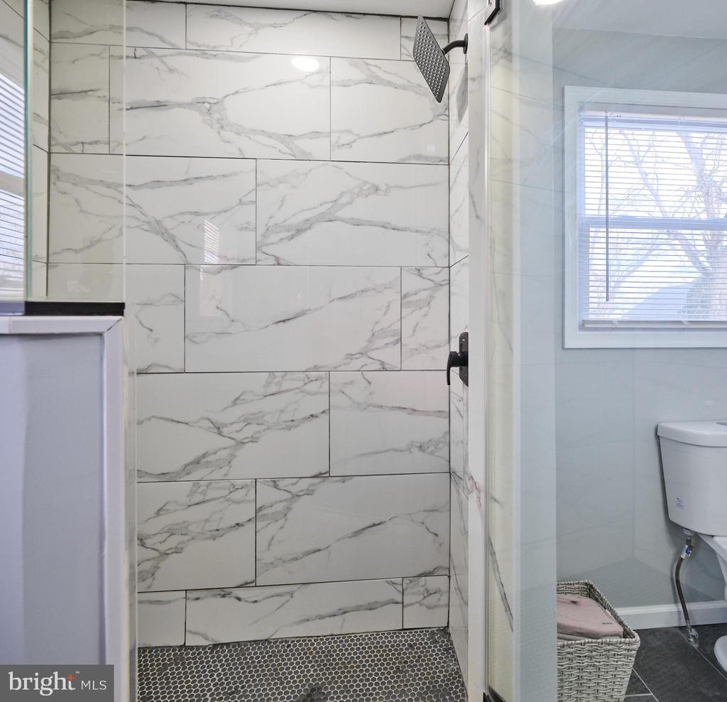 516 Avenue C