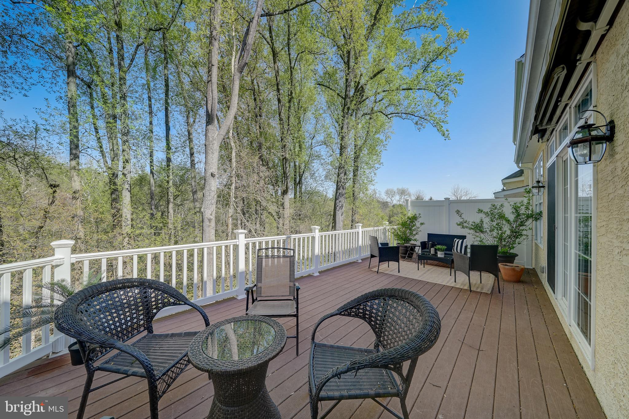 133 Overlook Dr