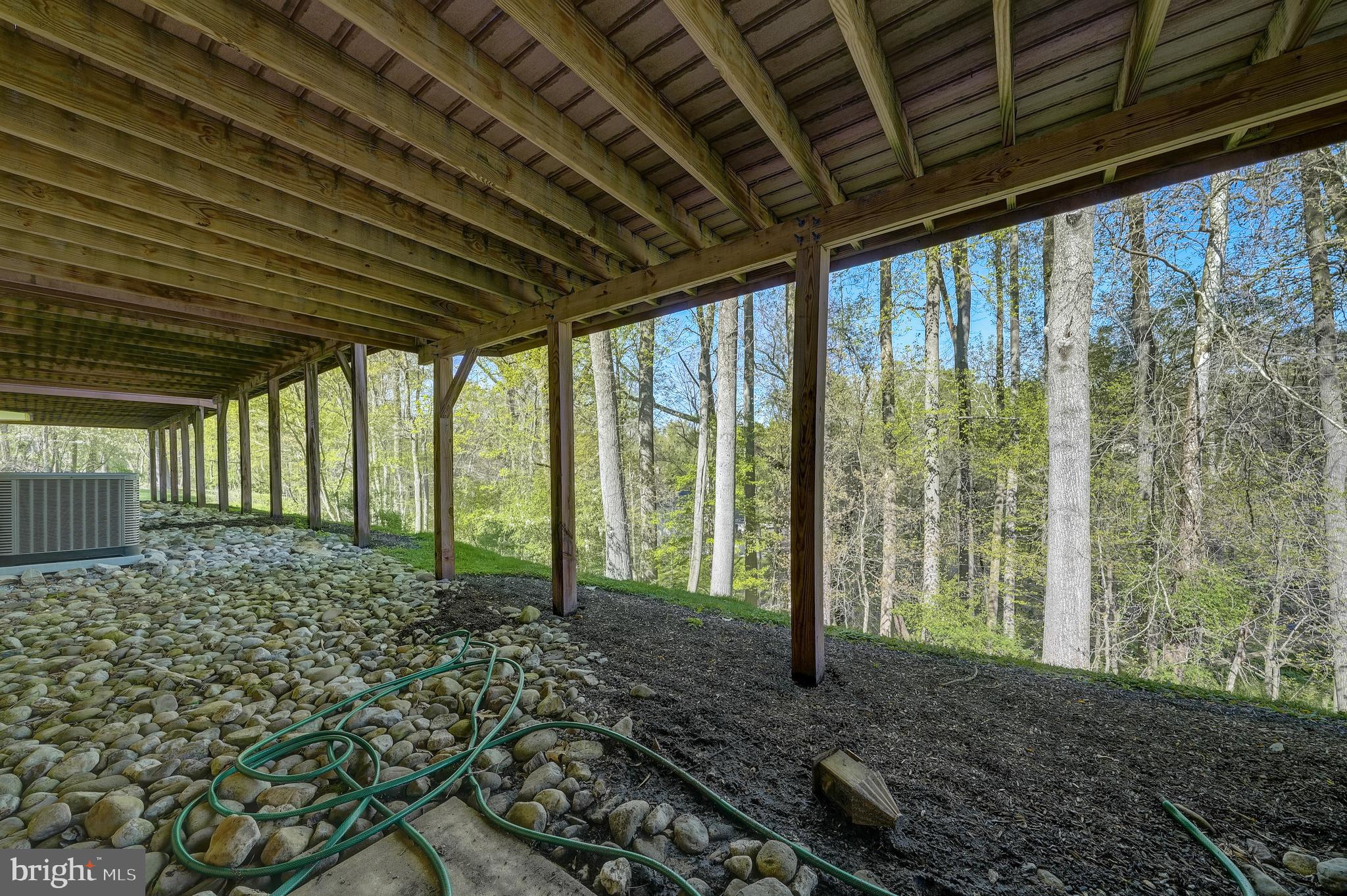 133 Overlook Dr