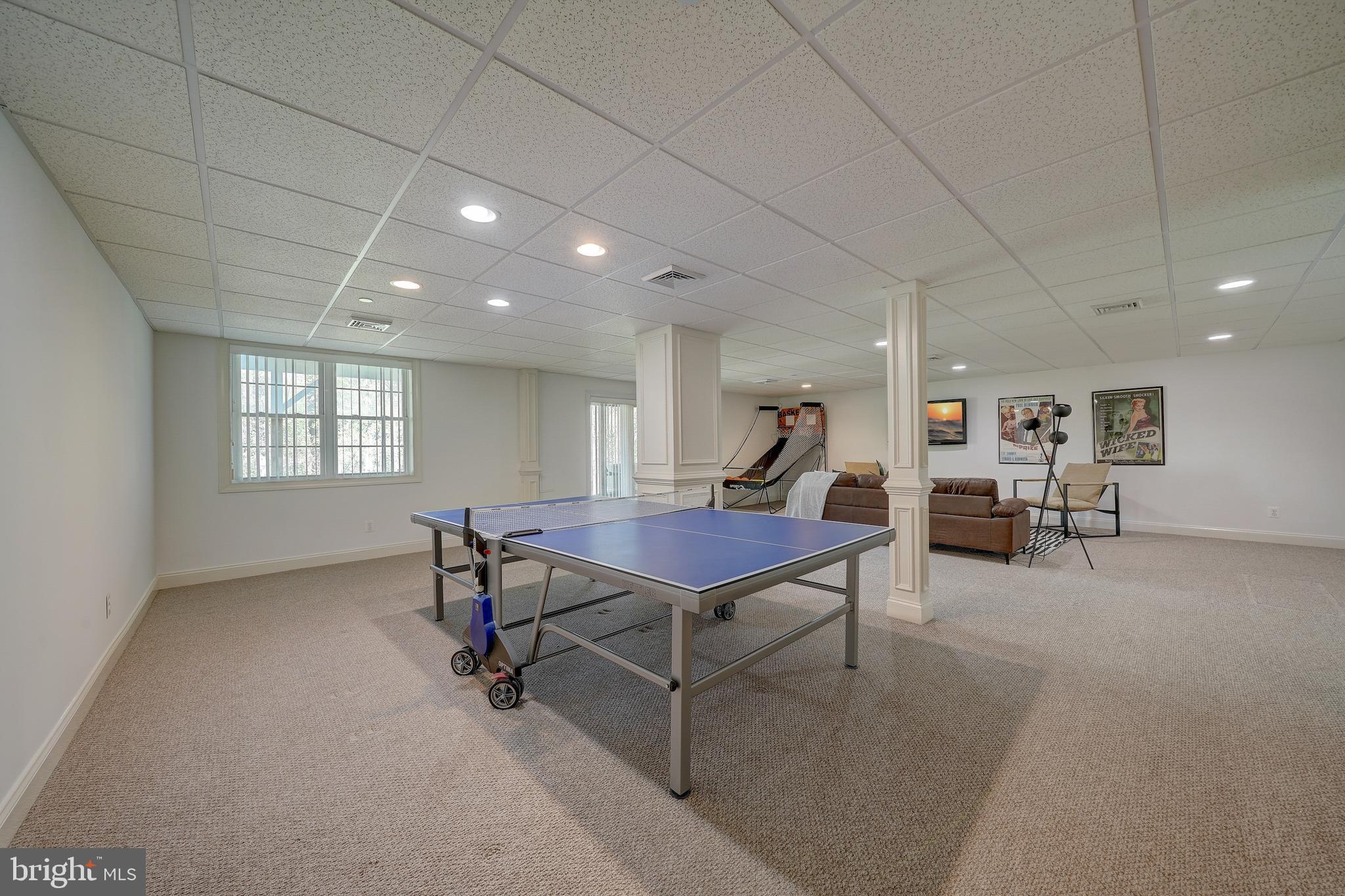 133 Overlook Dr