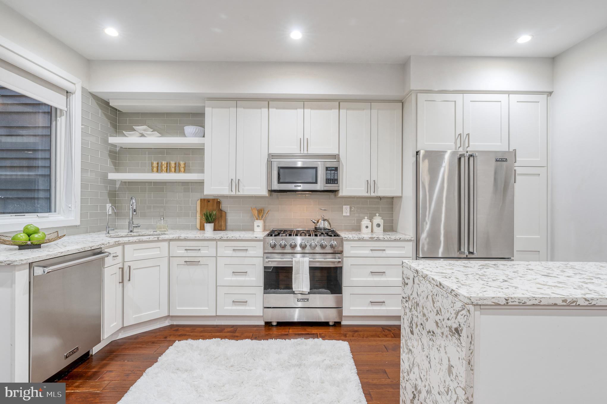 519 Bainbridge STREET Unit: B1