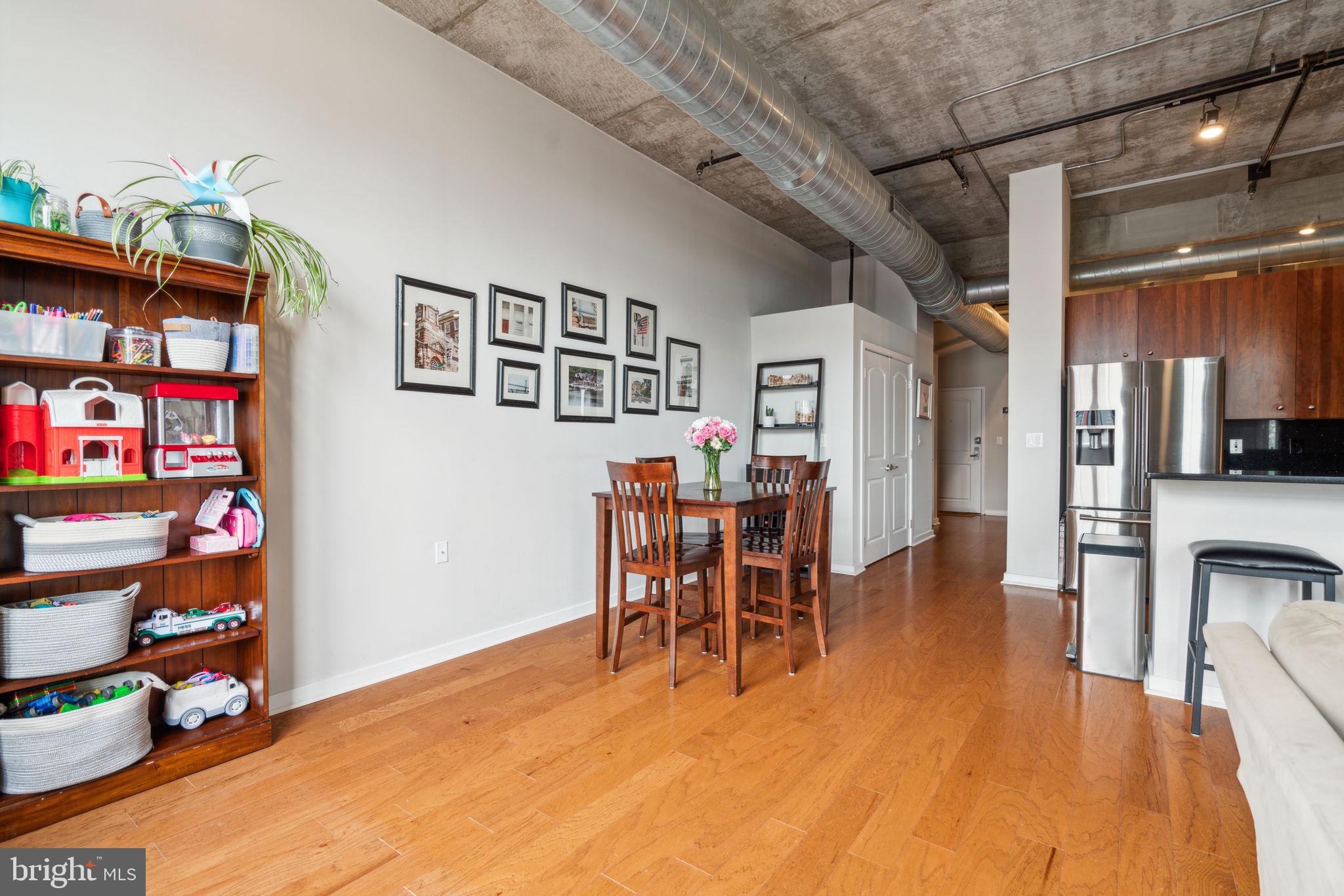 130 N 2nd St #6e