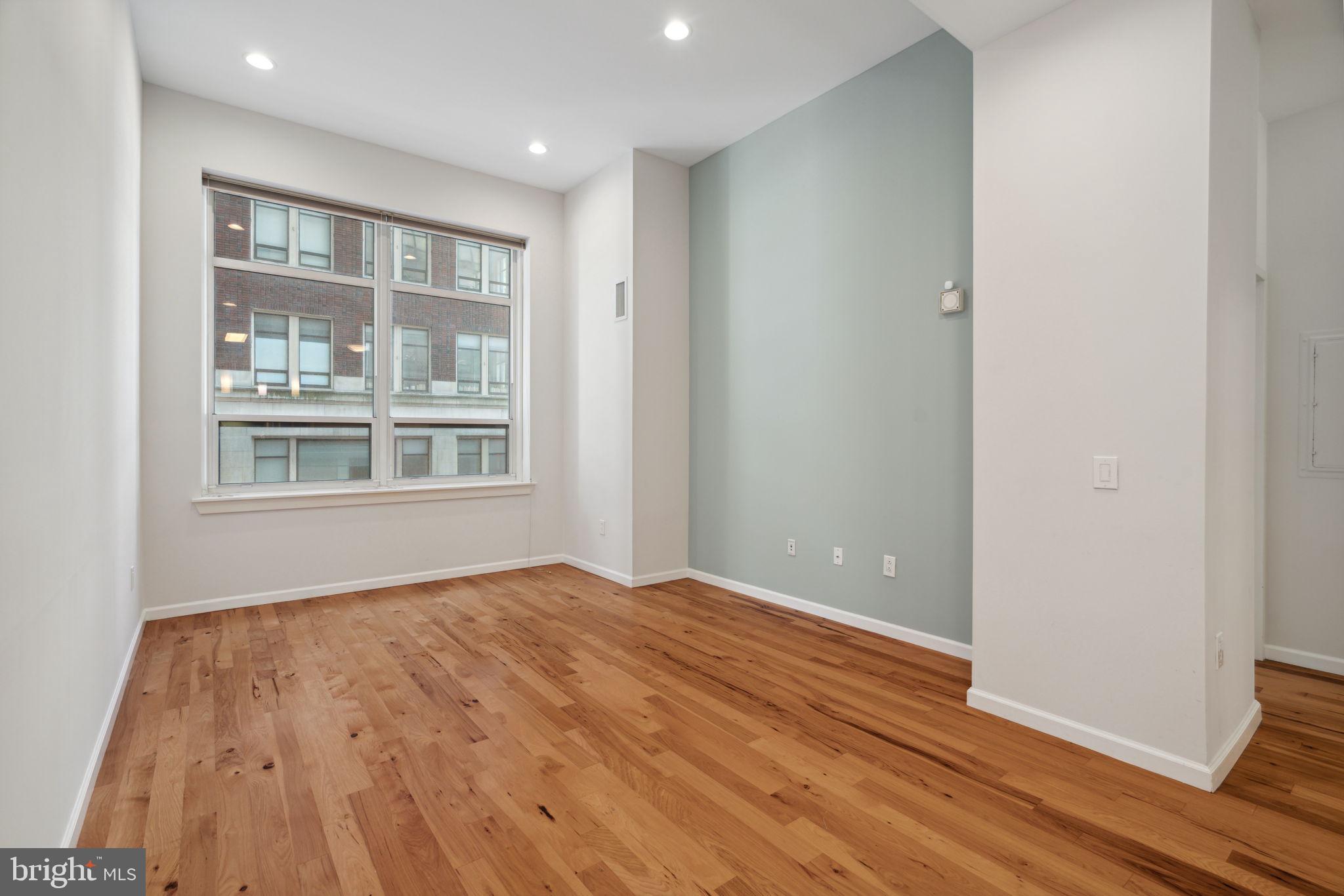 1425 Locust St #Unit 2e