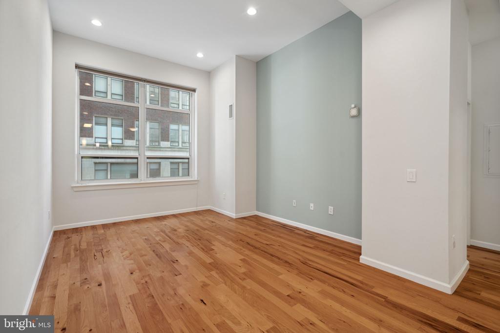 1425 Locust St #Unit 2e
