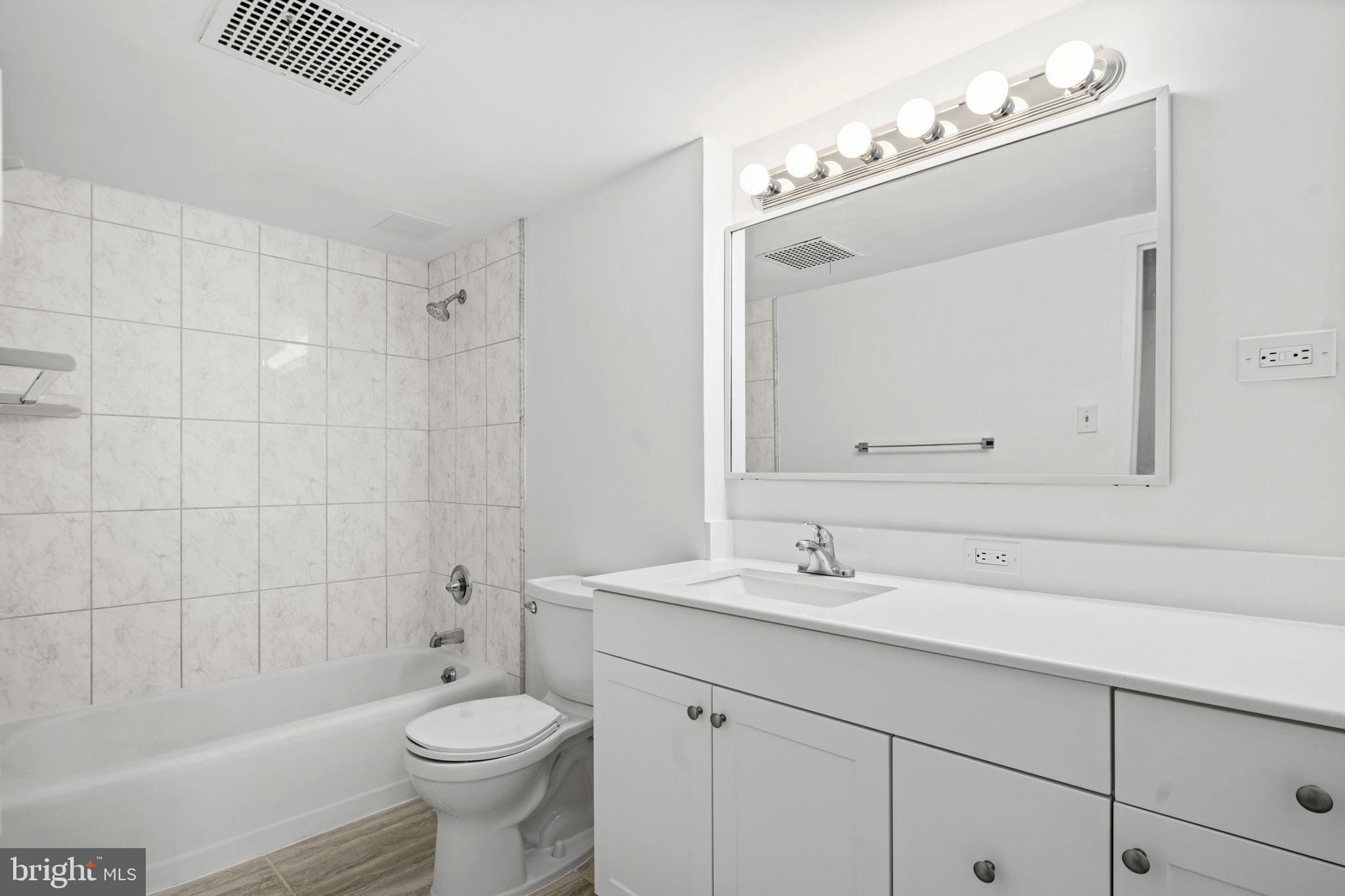 604-36 S Washington Sq #2615