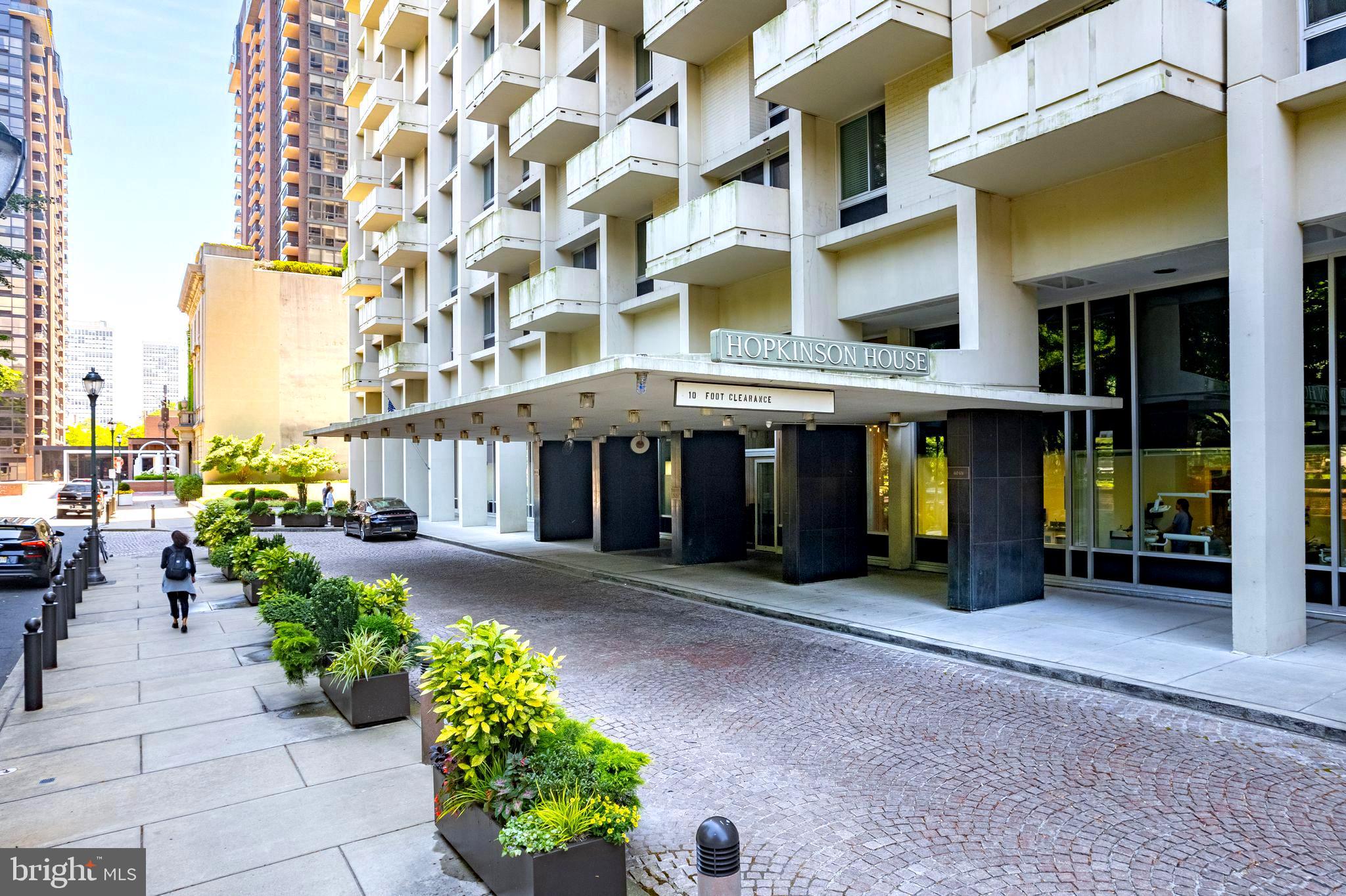 604-36 S Washington Sq #2615