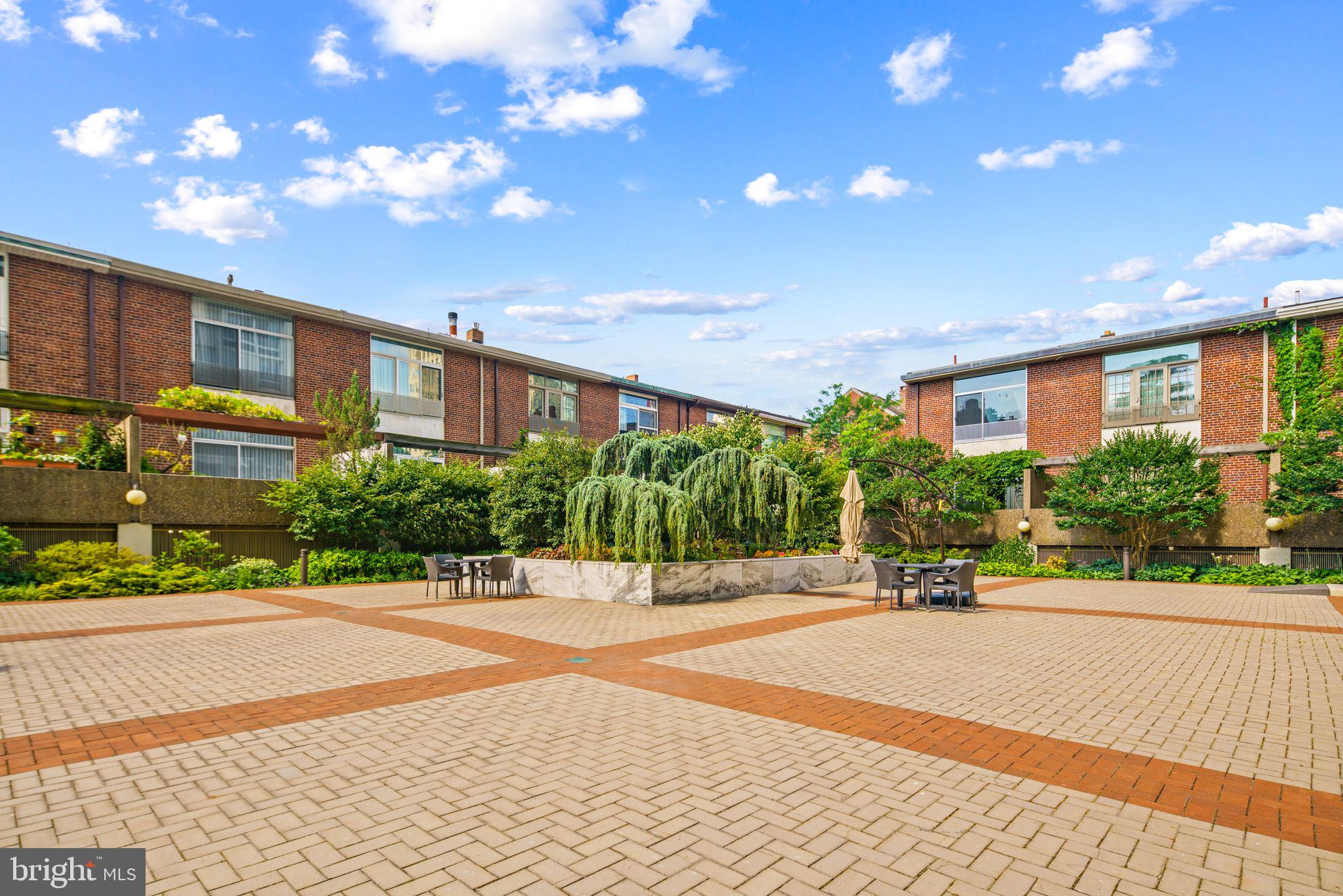 604-36 S Washington Sq #2615