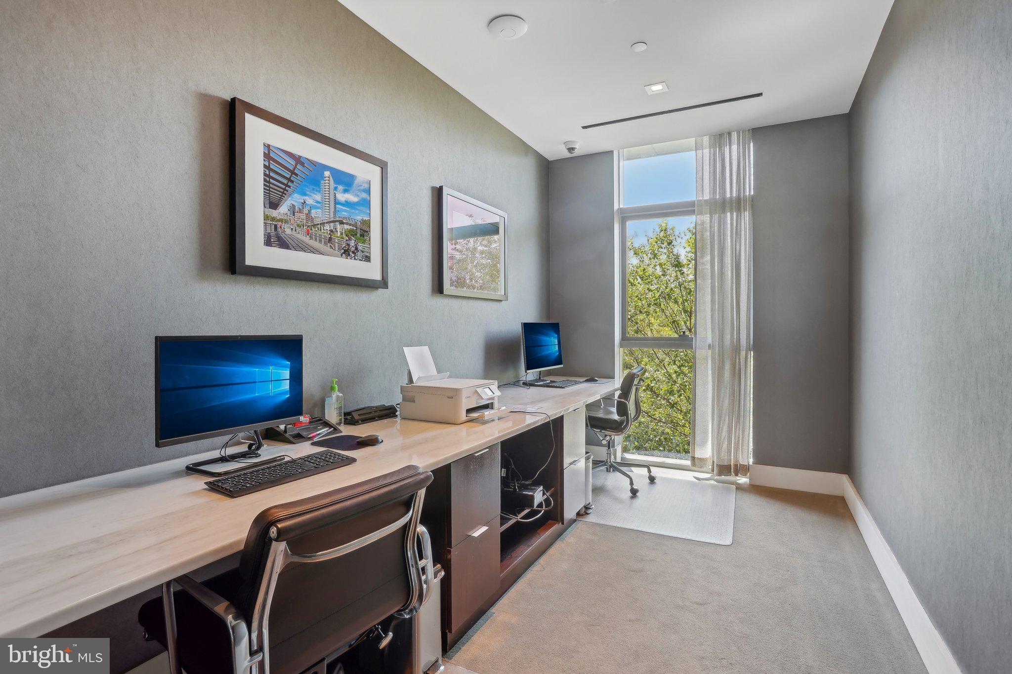 210-20 S 25th St #1502