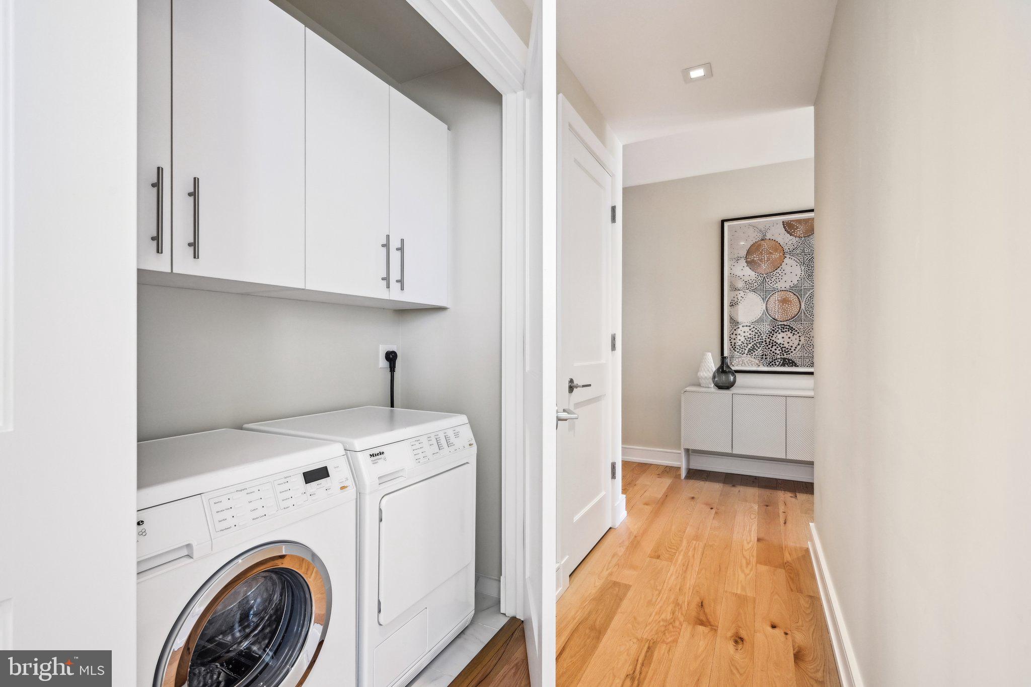 210-20 S 25th St #1502