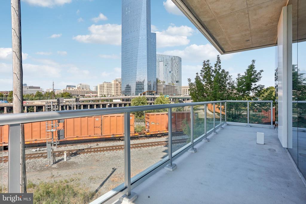 210-20 S 25th St #1502
