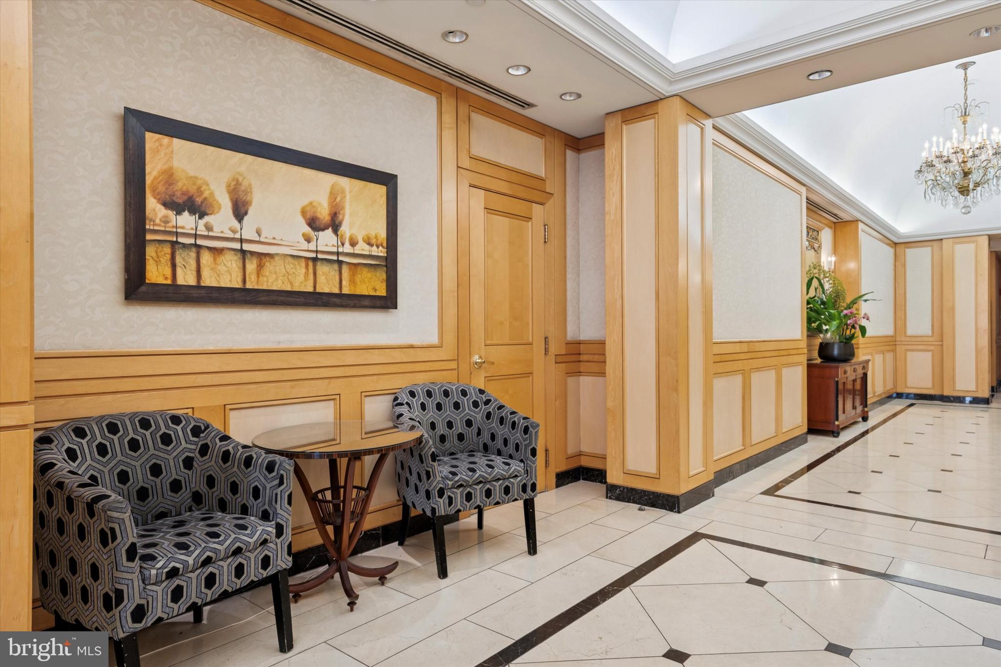 1500 CHESTNUT STREET 18A