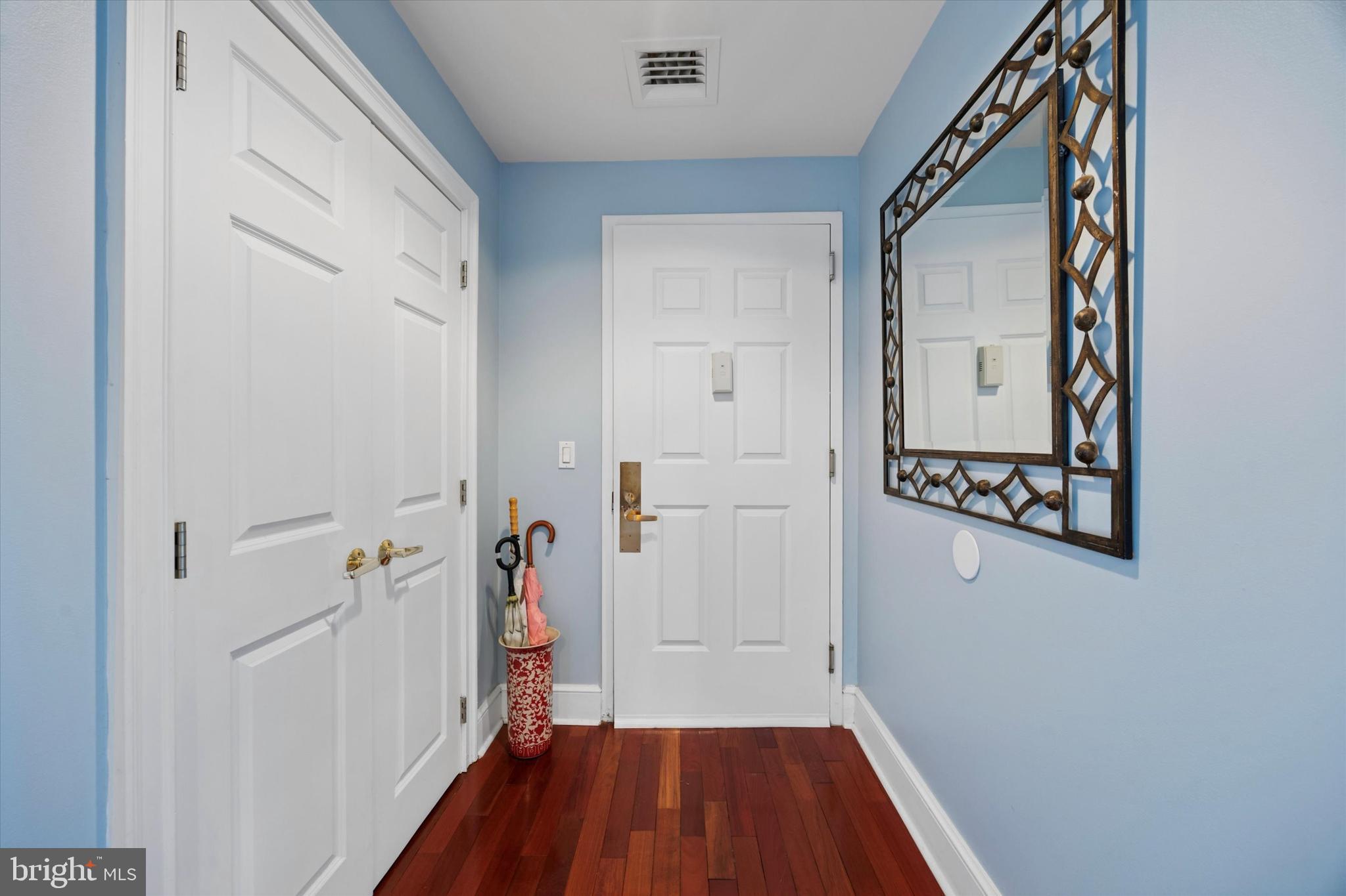 1500 CHESTNUT STREET 18A