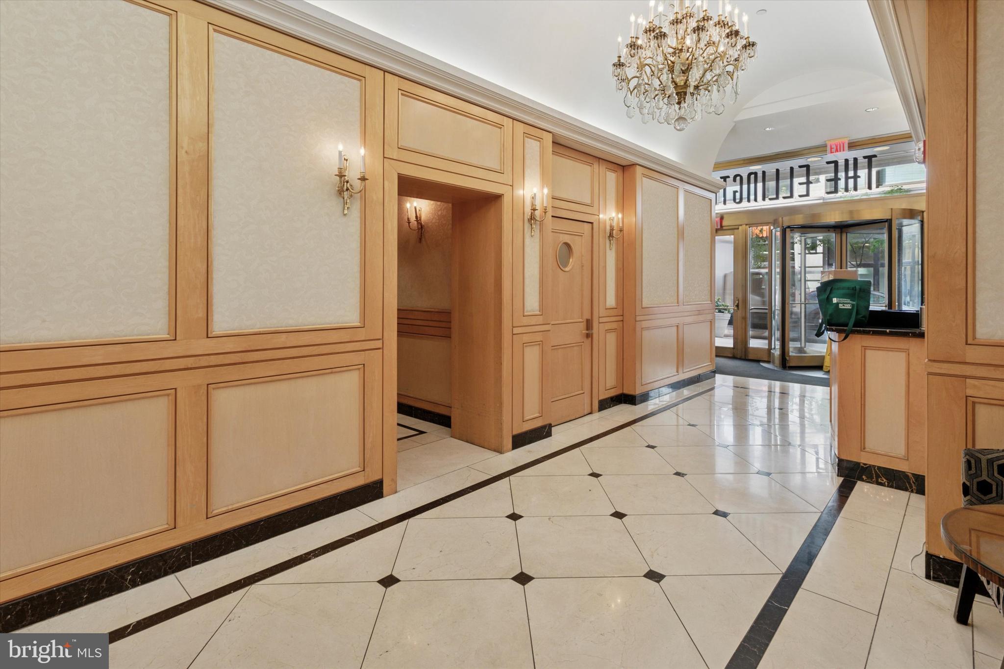 1500 CHESTNUT STREET 18A