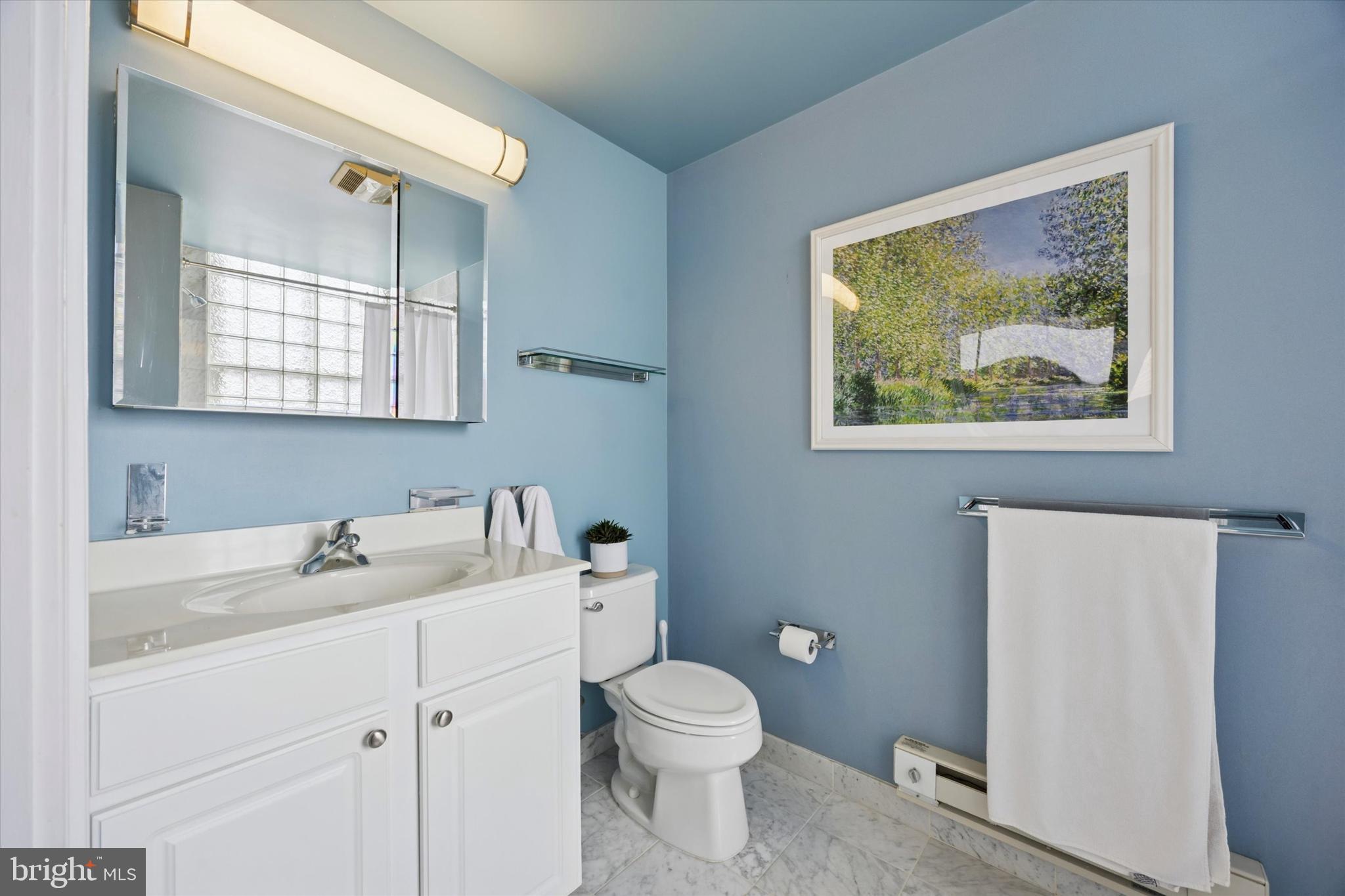 1500 CHESTNUT STREET 18A