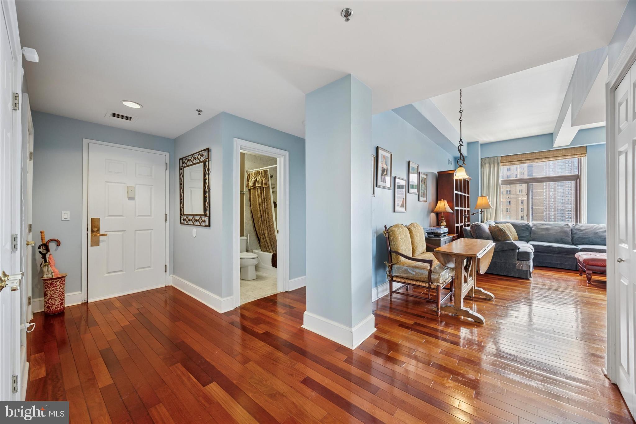 1500 CHESTNUT STREET 18A