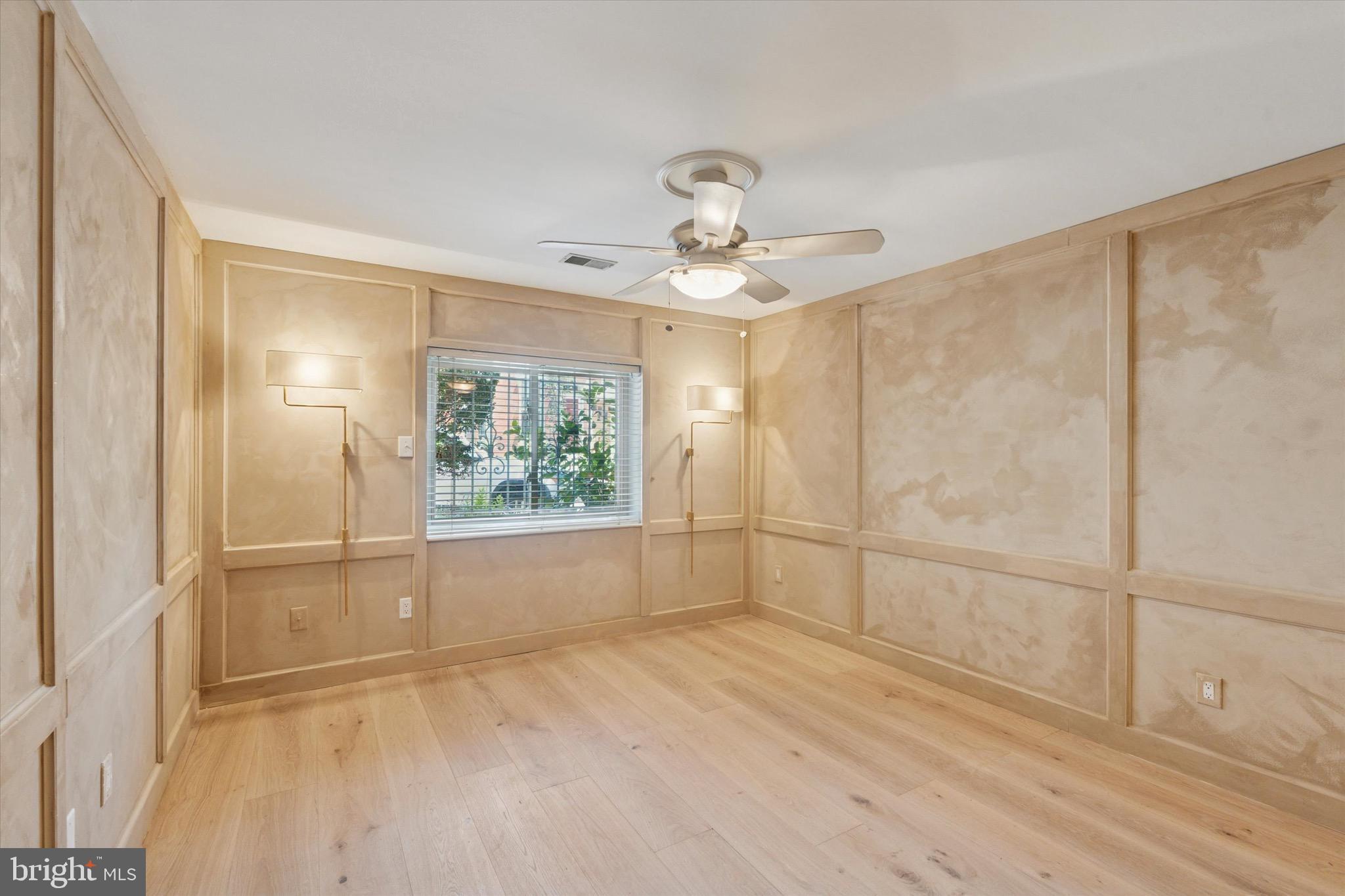 700 N PENNOCK STREET C102