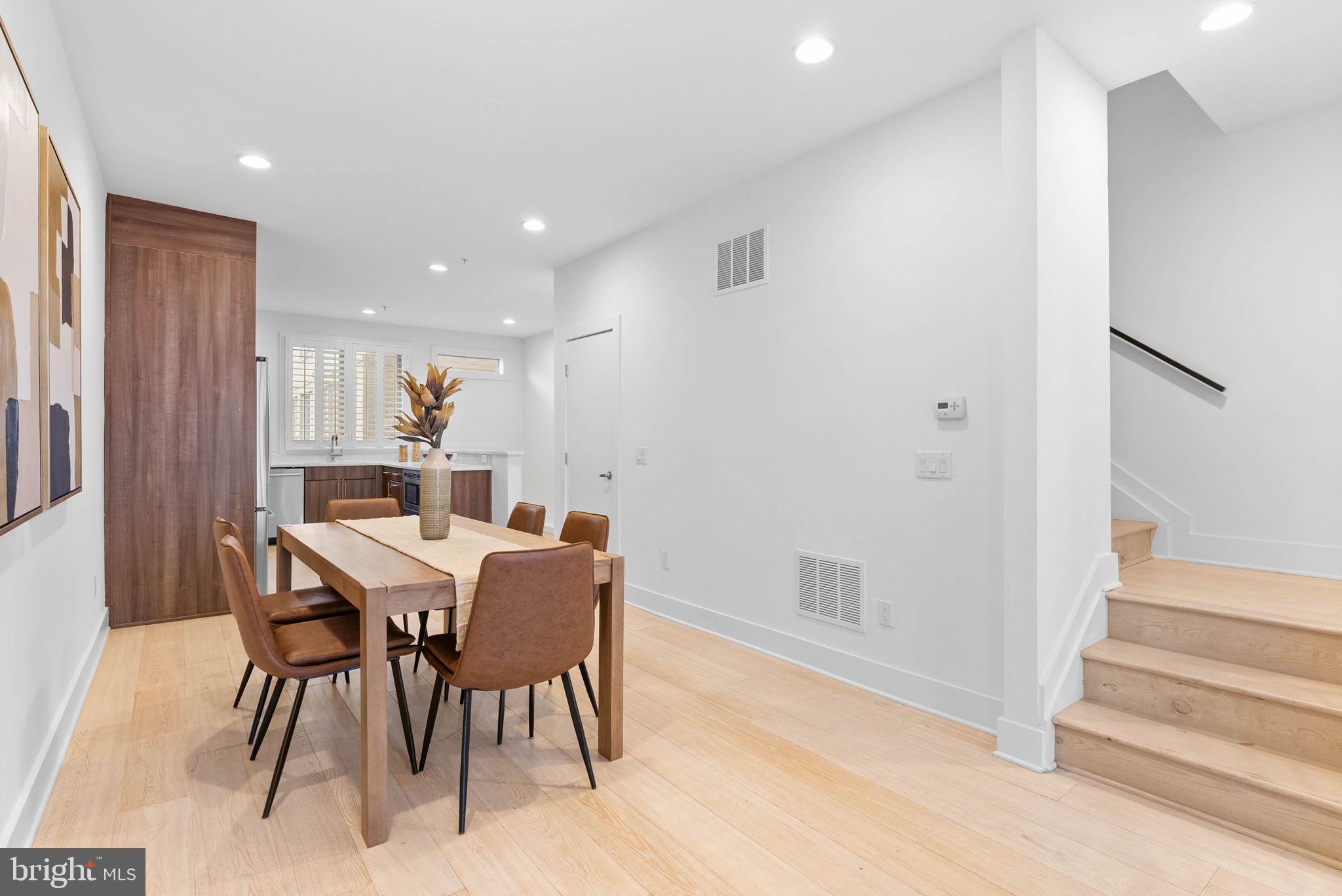 740 S COLUMBUS BOULEVARD 50