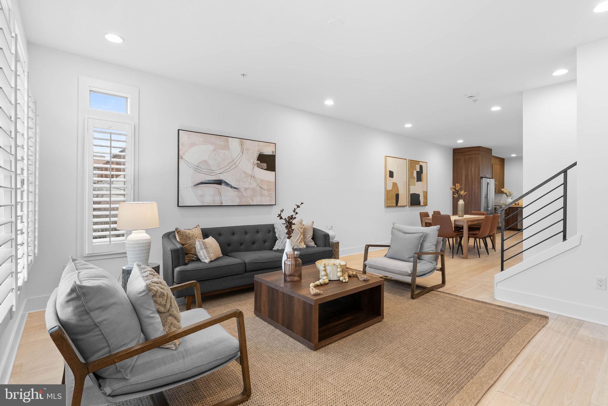 740 S COLUMBUS BOULEVARD 50