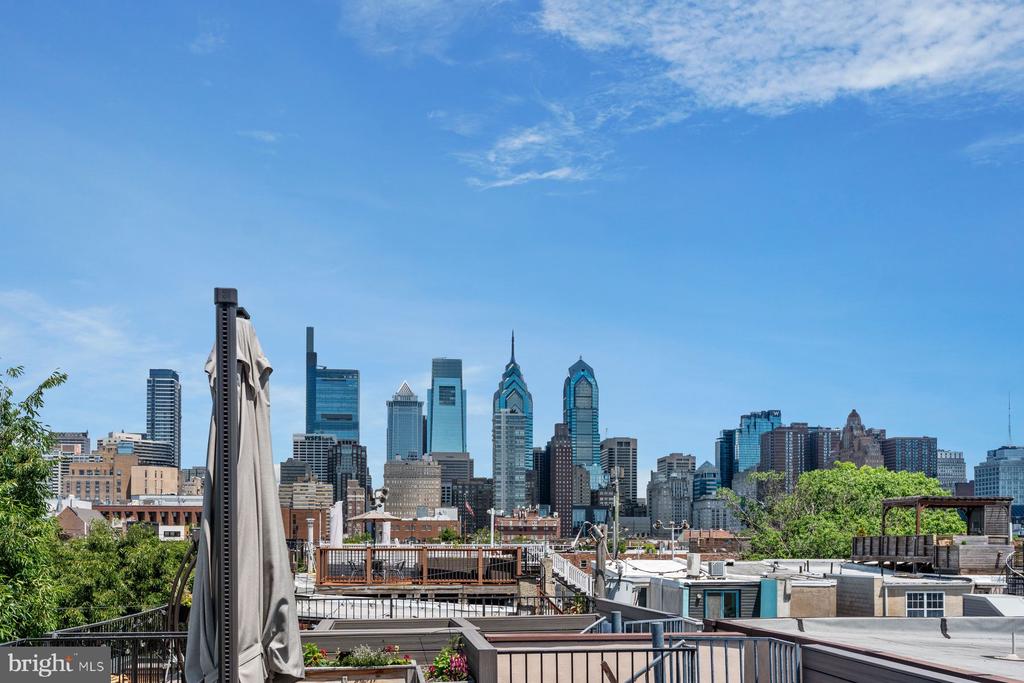 1747 CHRISTIAN STREET Unit: 1