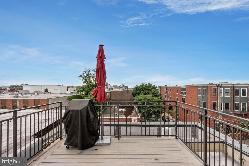 1747 CHRISTIAN STREET Unit: 1