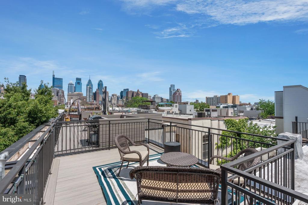 1747 CHRISTIAN STREET Unit: 1