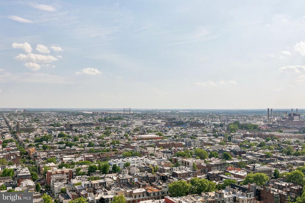 224 W RITTENHOUSE SQUARE Unit: 3010