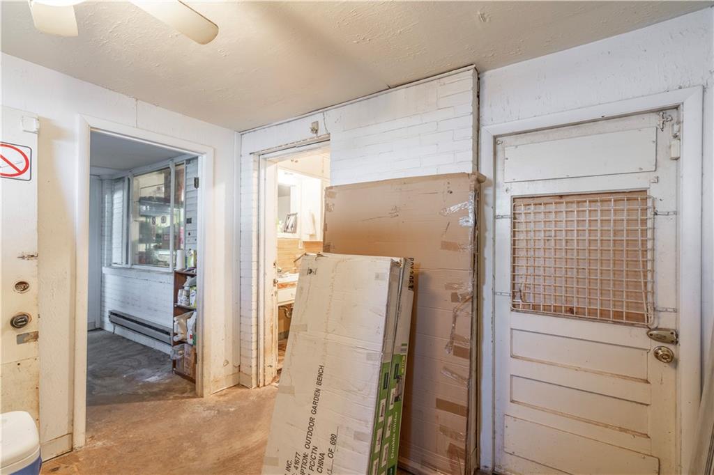 4924 N Miller Avenue