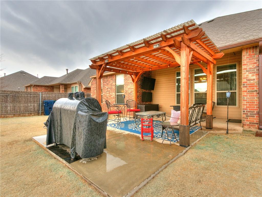 15916 Burkett Circle