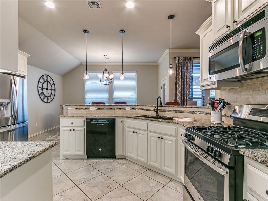 15916 Burkett Circle