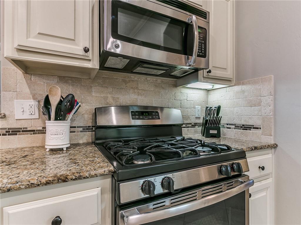 15916 Burkett Circle