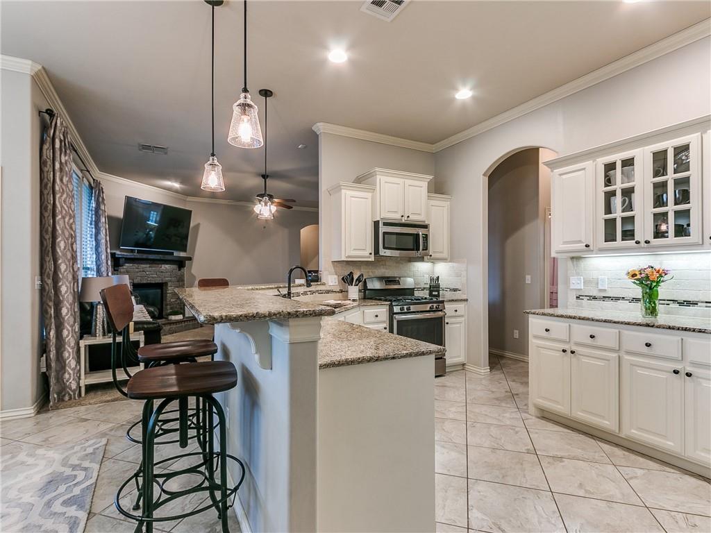 15916 Burkett Circle