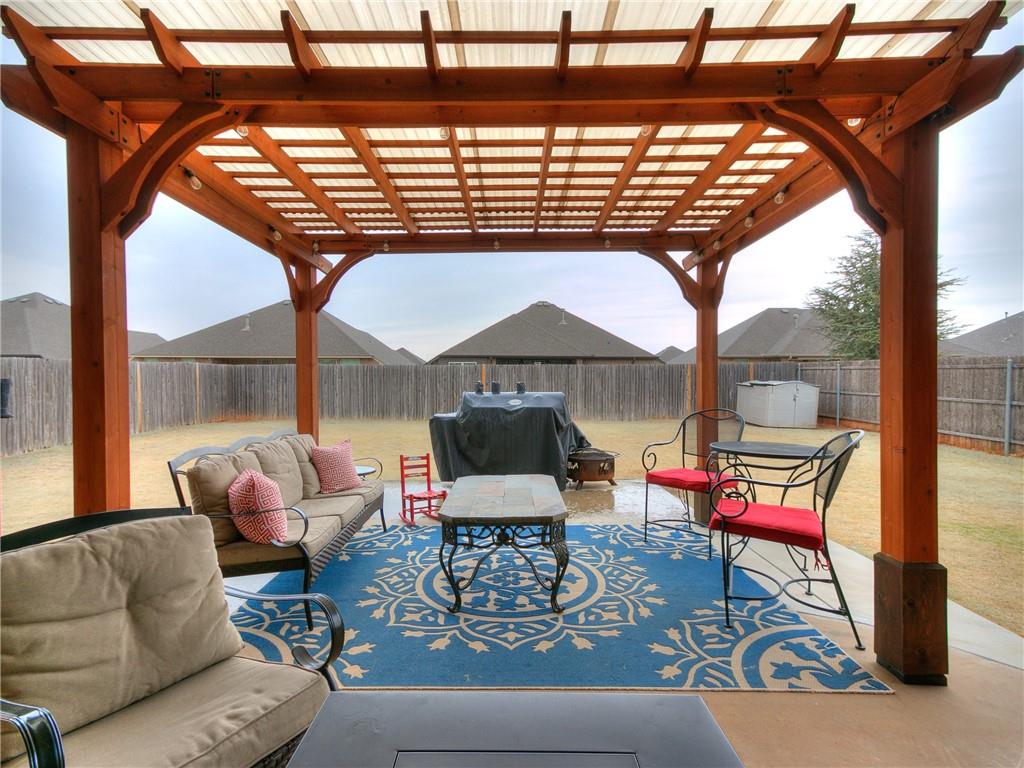 15916 Burkett Circle