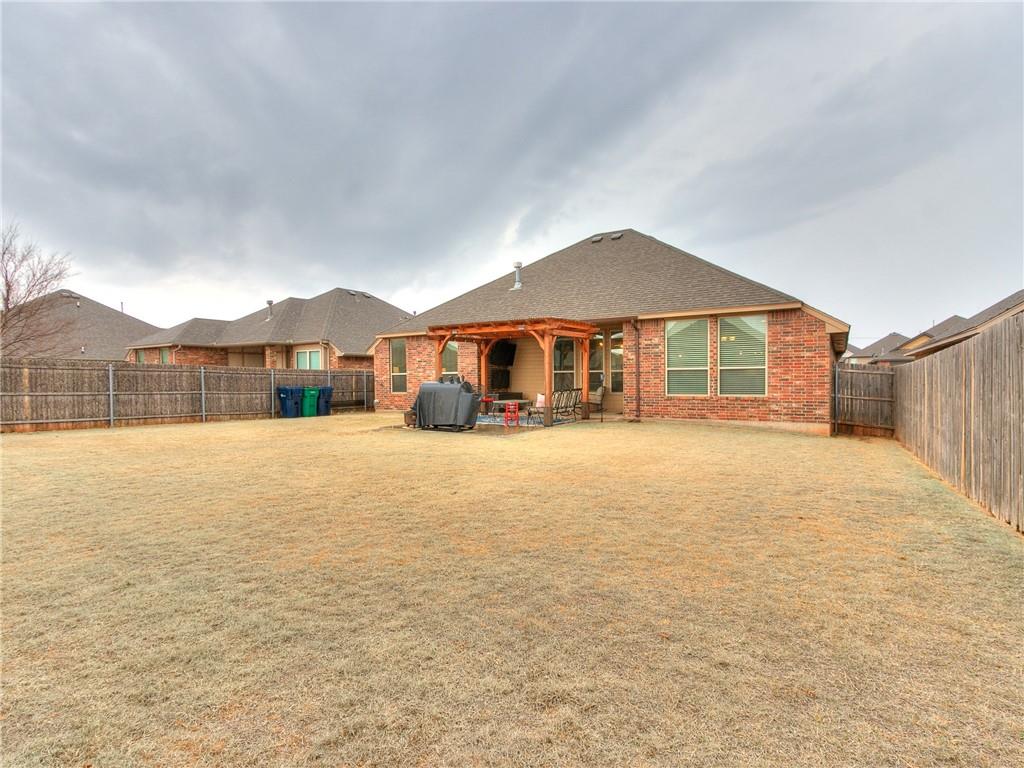 15916 Burkett Circle