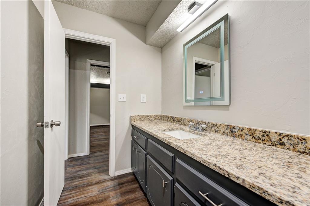 812 N Markwell Avenue