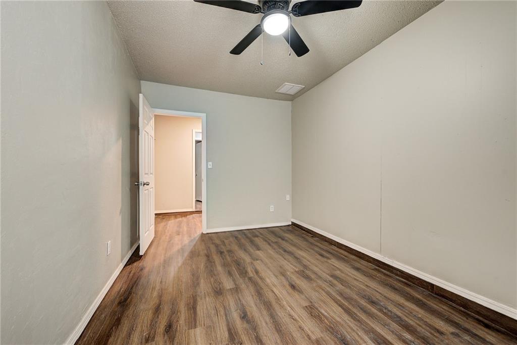 812 N Markwell Avenue