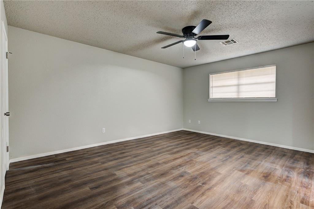 812 N Markwell Avenue