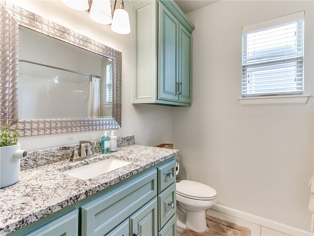 7700 NW 136th Terrace