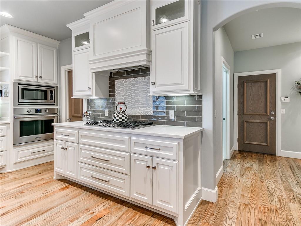 7700 NW 136th Terrace