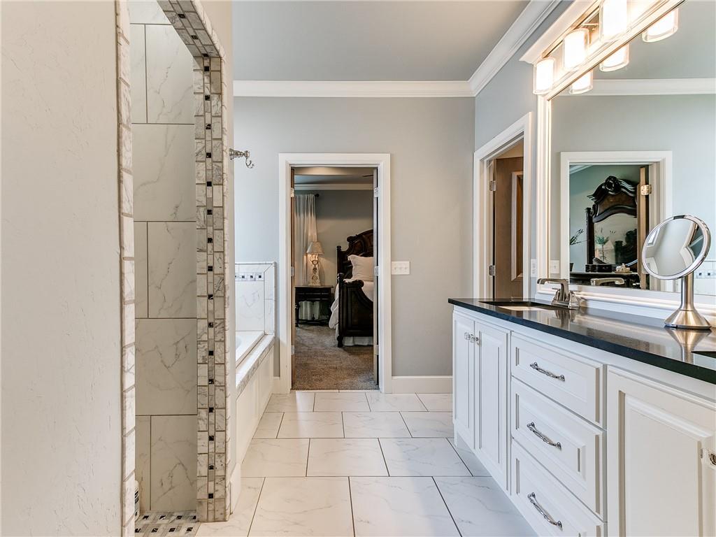 7700 NW 136th Terrace