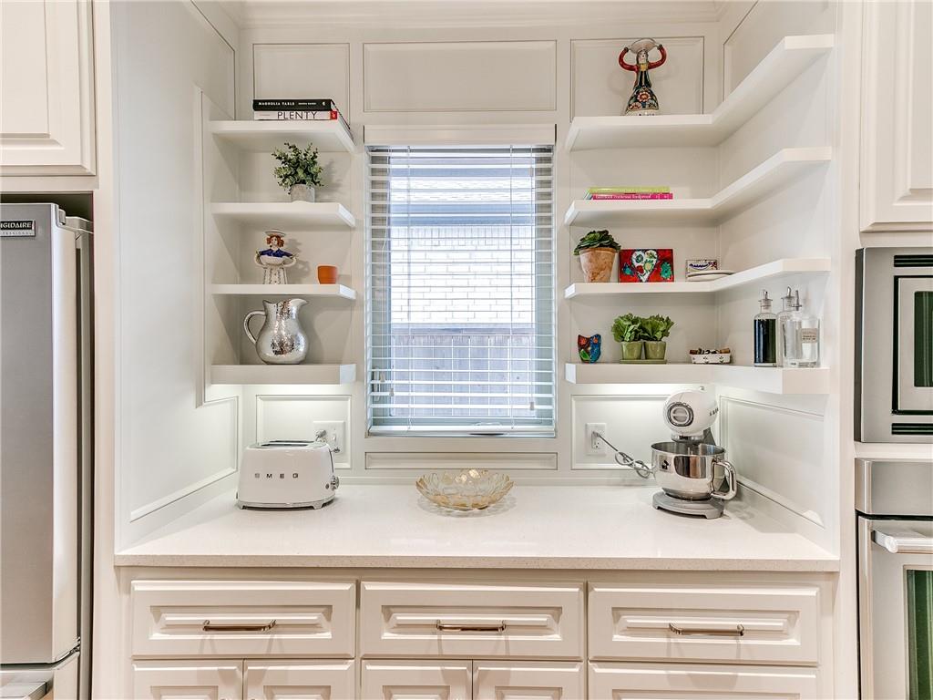 7700 NW 136th Terrace