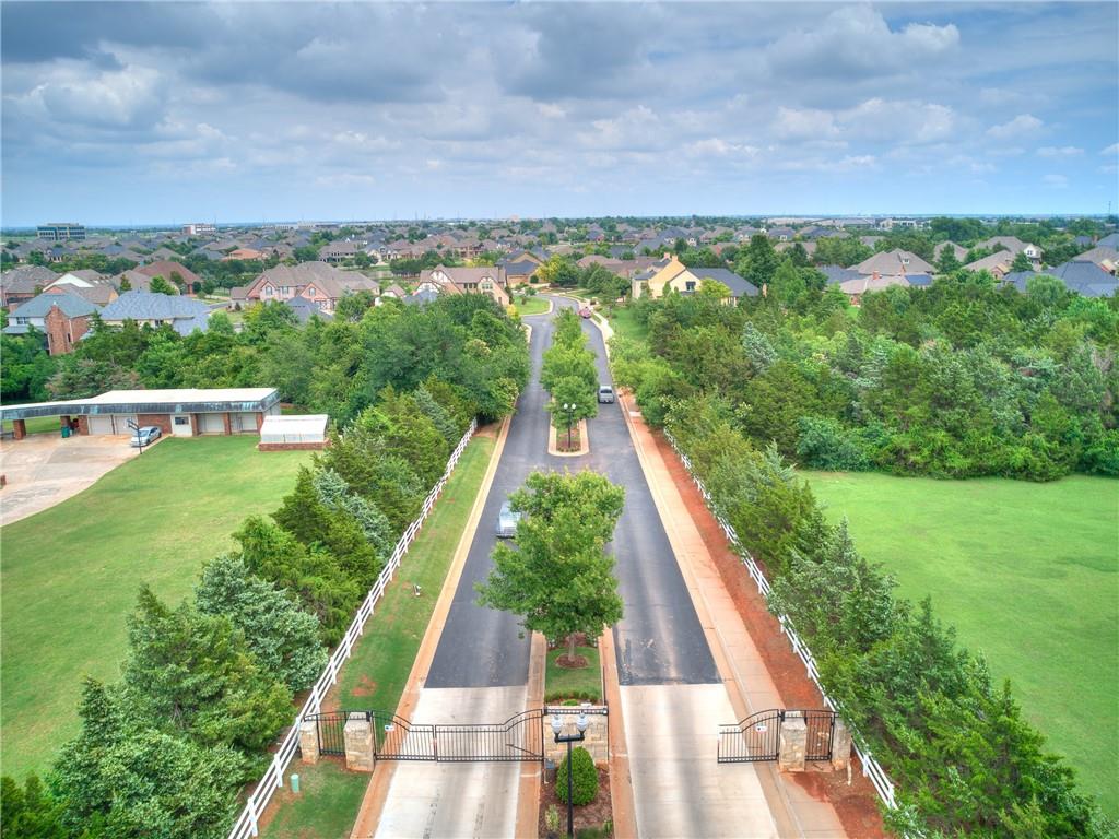 7700 NW 136th Terrace