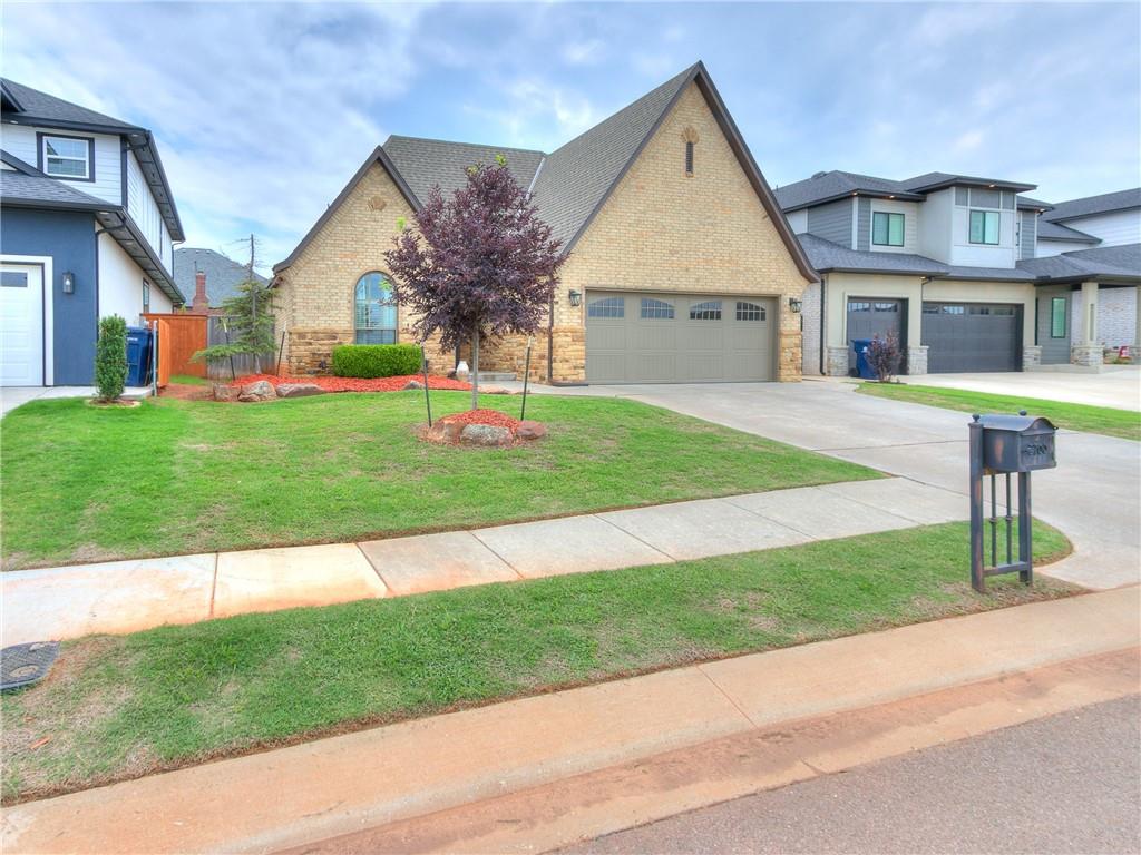 7700 NW 136th Terrace