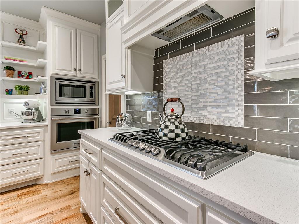 7700 NW 136th Terrace