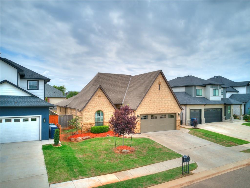 7700 NW 136th Terrace